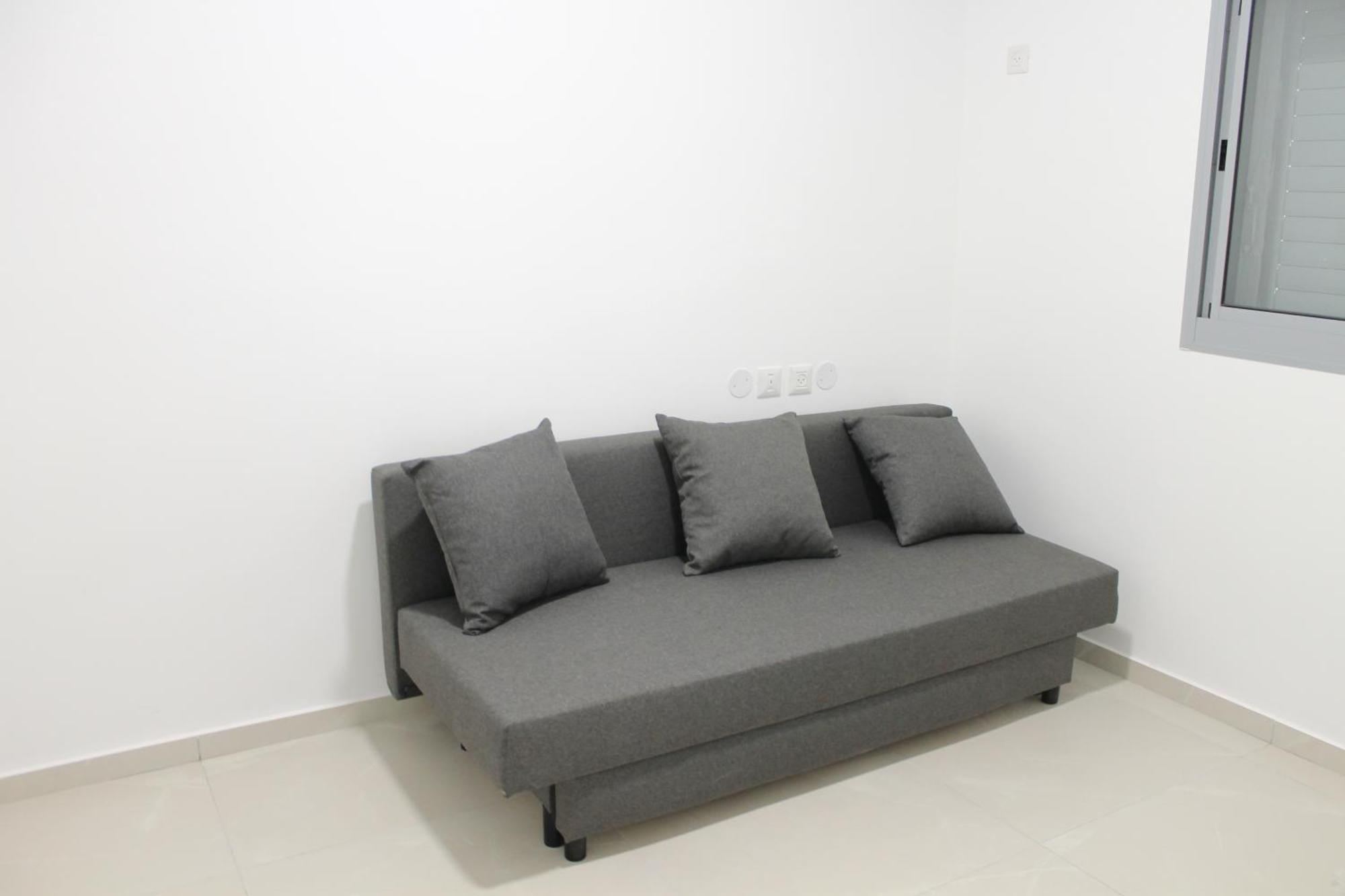 Seaside Serenity: Private Jacuzzi and Kosher Comfort Ashkelon Exterior photo